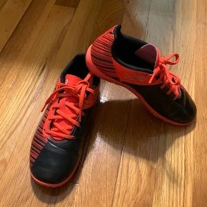 PUMA ONE 5.4 IT Soccer Shoes JR